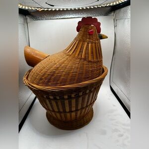 Vintage Chicken Folk Art Wicker Wood Bamboo Lidded Egg Basket Handwoven 1960’s
